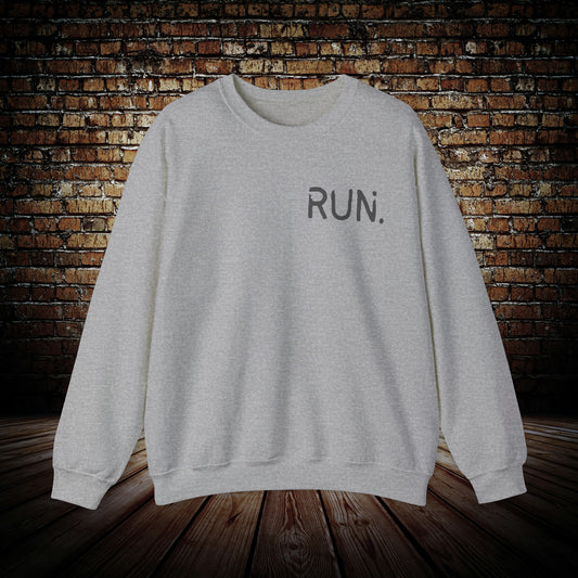 RUN. Sweatshirt