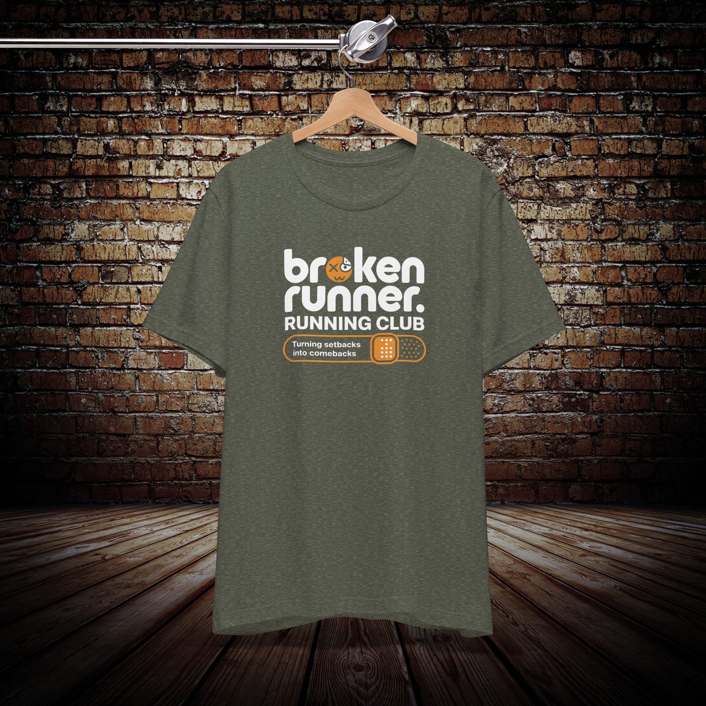 Broken runner club Graphic Tee