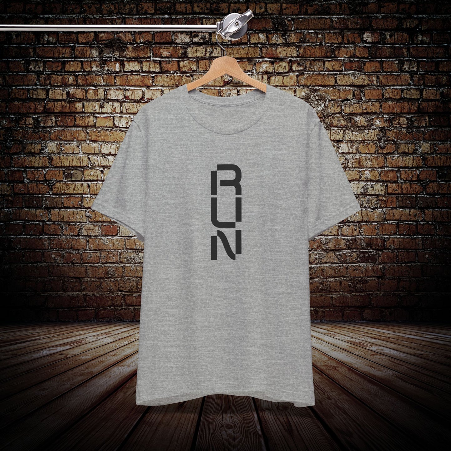 Run vert Graphic Tee