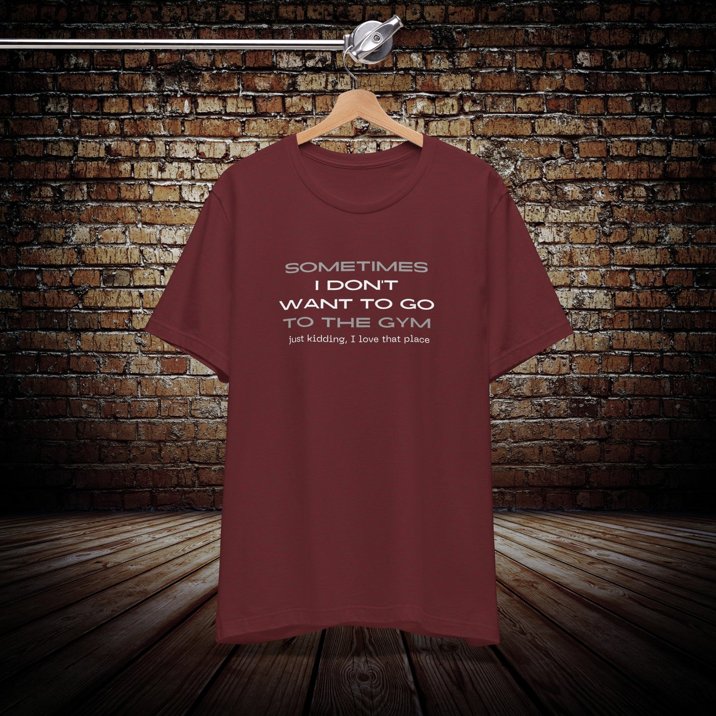 I love the gym Graphic Tee