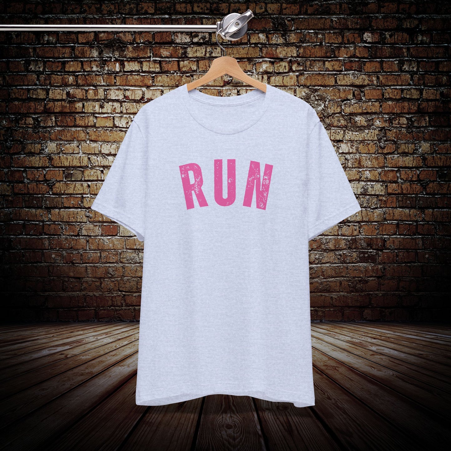 RUN color Graphic Tee