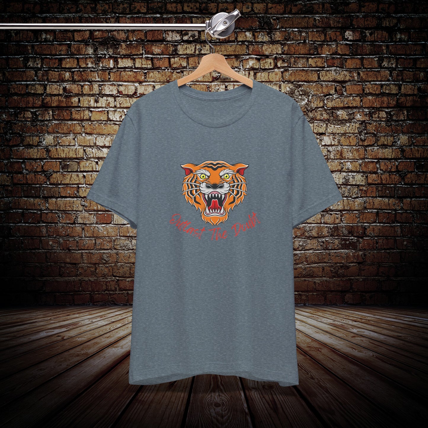 Outlast The Doubt Tiger - Unisex T-Shirt