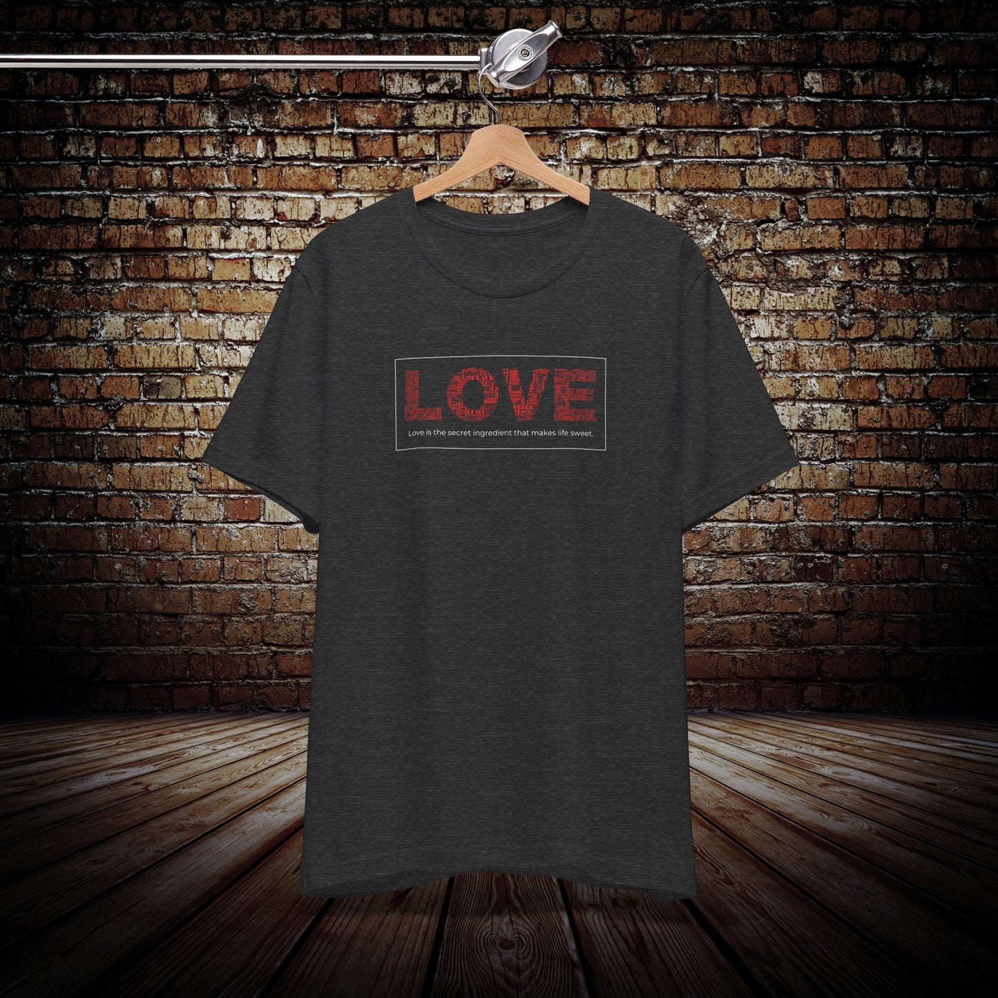 LOVE Graphic Tee