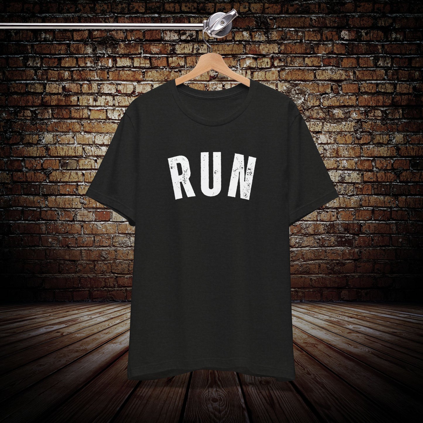 RUN color Graphic Tee