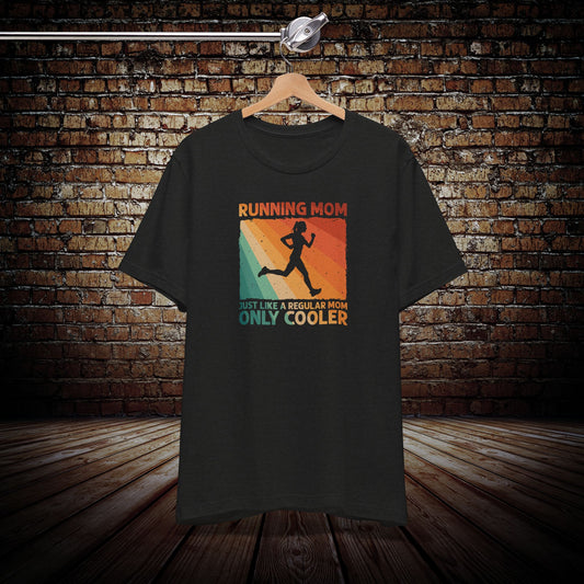 Running mom Graphic Tee